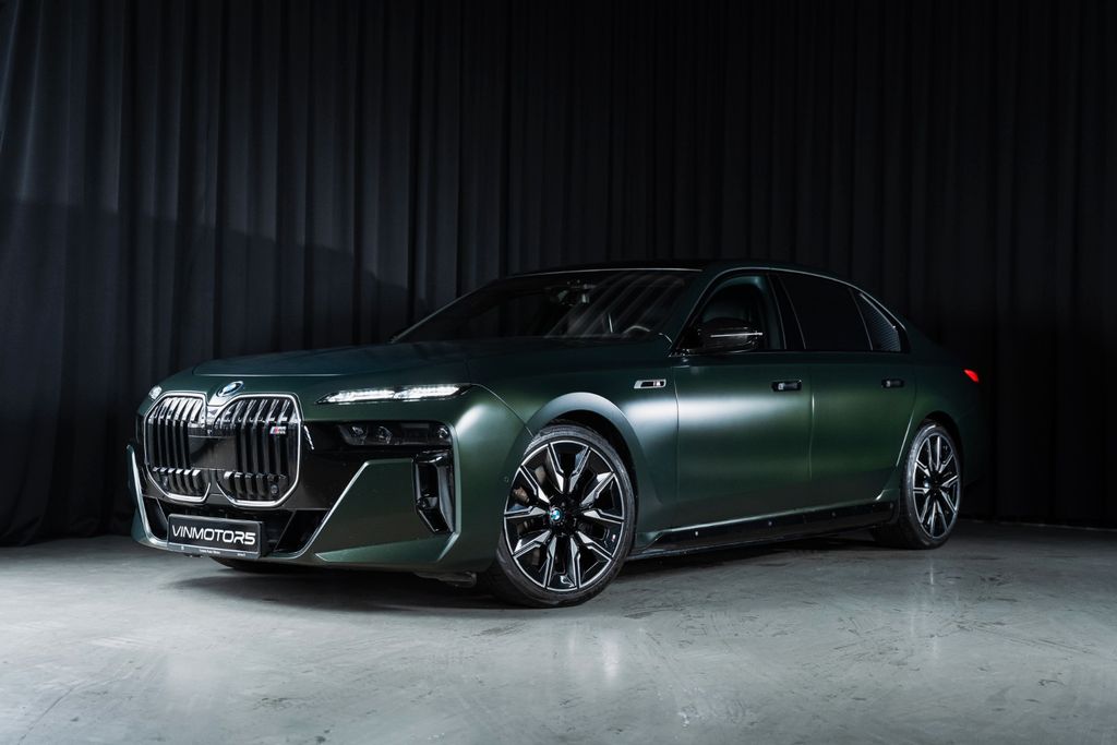 Image of BMW i7