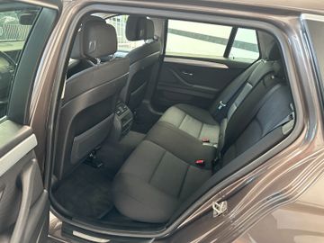 BMW 520 - 12