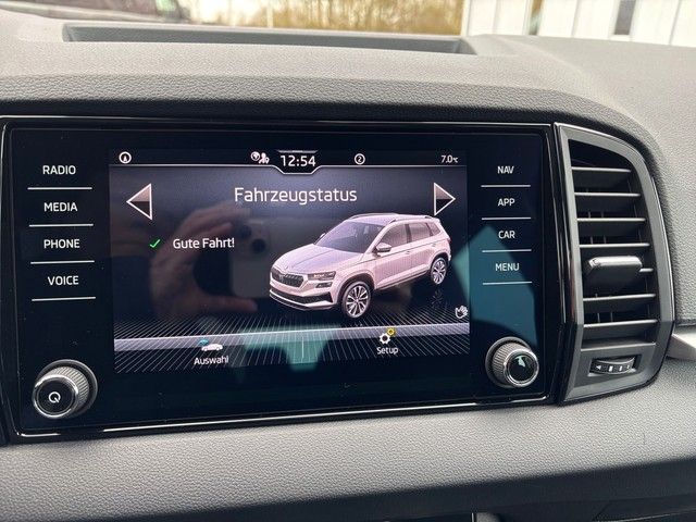 Fahrzeugabbildung SKODA Karoq 1.5 TSI Tour + ACC+SHZ+LED+AHK+GRA+