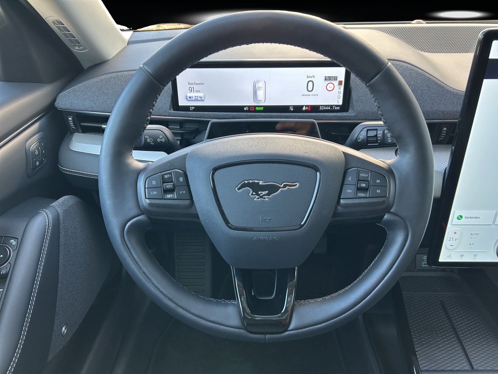 Fahrzeugabbildung Ford Mustang MACH-E Extended Range Aut./LED/360°/ACC/