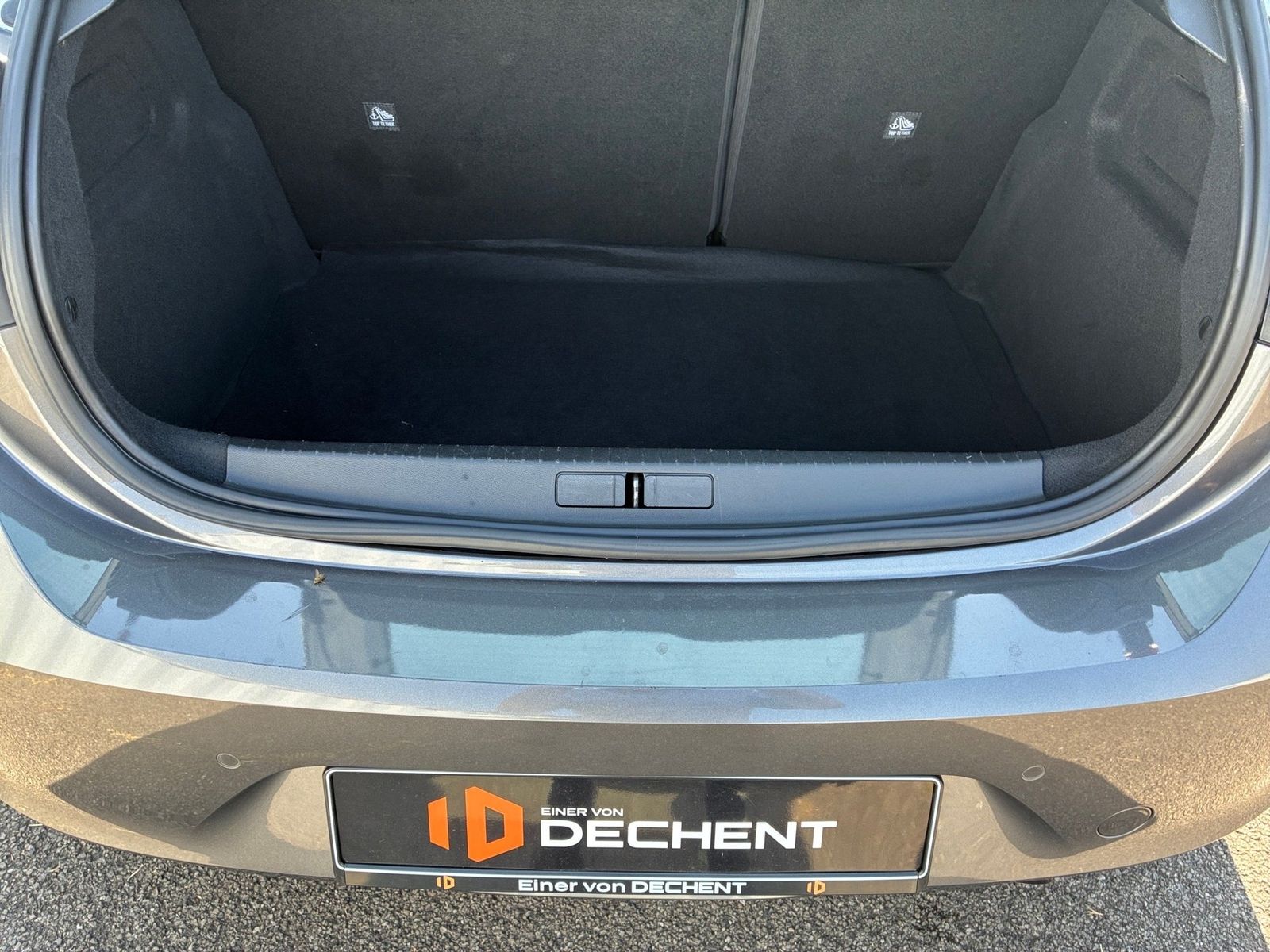 Fahrzeugabbildung Opel Corsa F 1.2 Elegance KlimaA,LED,SHZ,Kam.,PDC,FLA