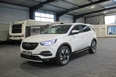 Fotografie des Opel Grandland (X)