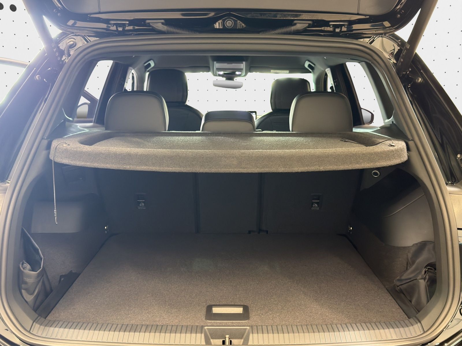 Volkswagen Tiguan - Bild 11