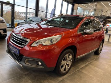 Peugeot 2008 Allure *NAVI*DAB*SZHZ*TEMPOMAT*PDC*