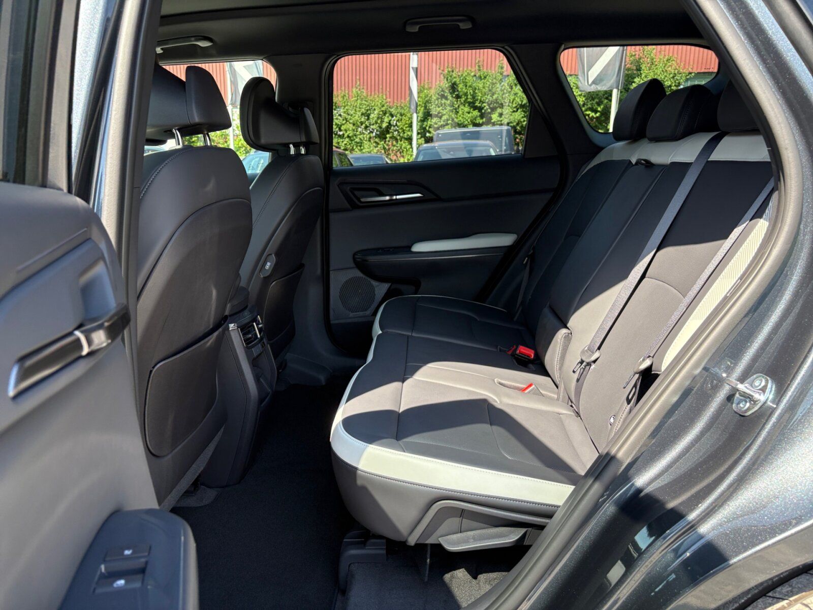 Fahrzeugabbildung Kia EV5 Elektro 81,4 kWh GT-Line SITZBELÜFTUNG PANO