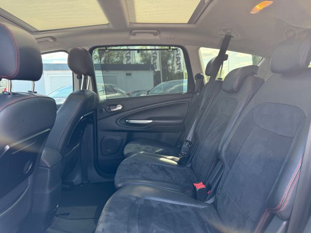 Ford S-Max Titanium S