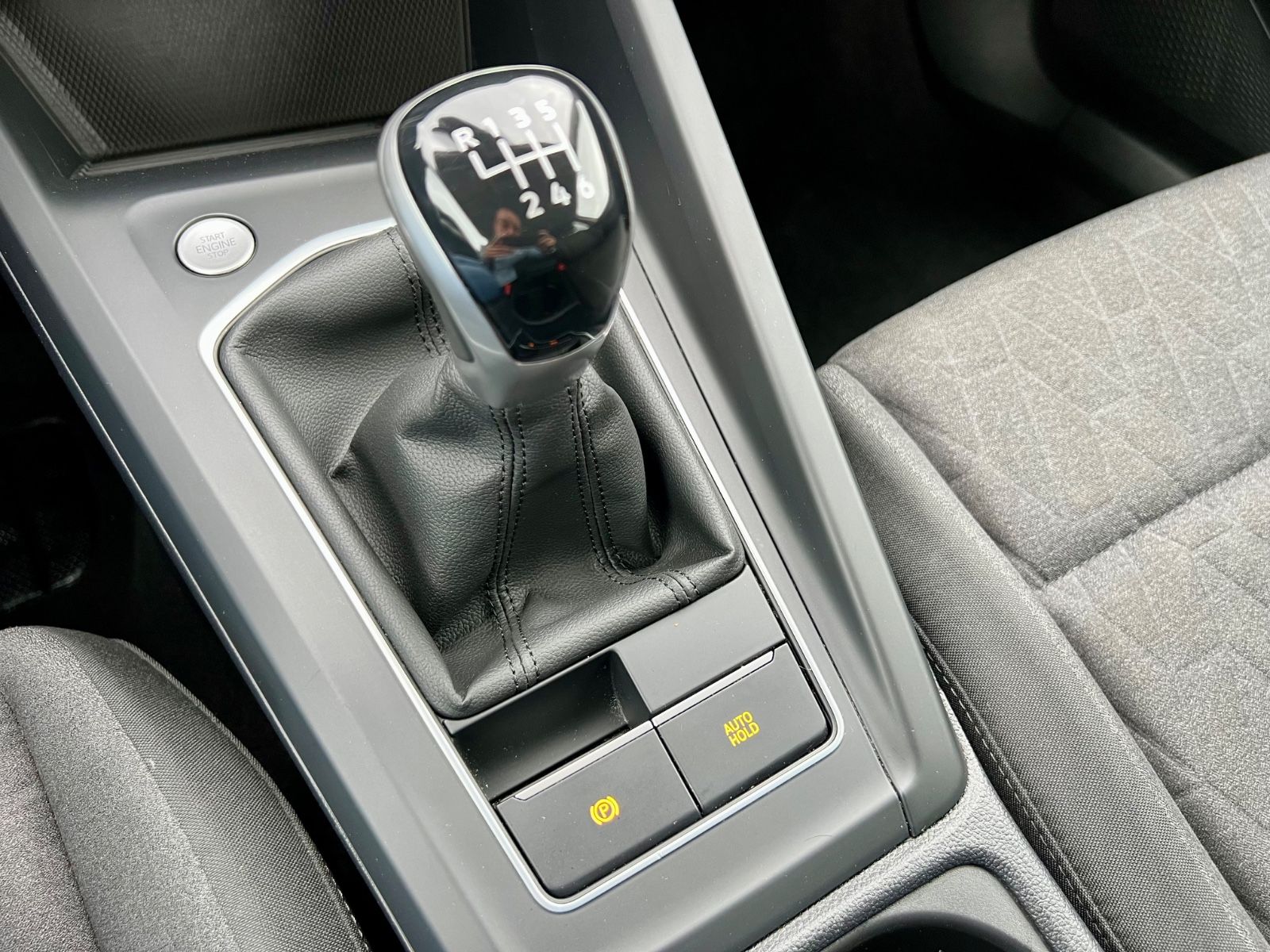 VW Golf VIII Variant Life AAC GZJR SHZ CARPLAY