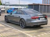 Audi S8 Plus Daytonagrau Vollausstattung - Audi S8: Plus