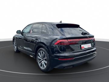 Audi Q8 - 3