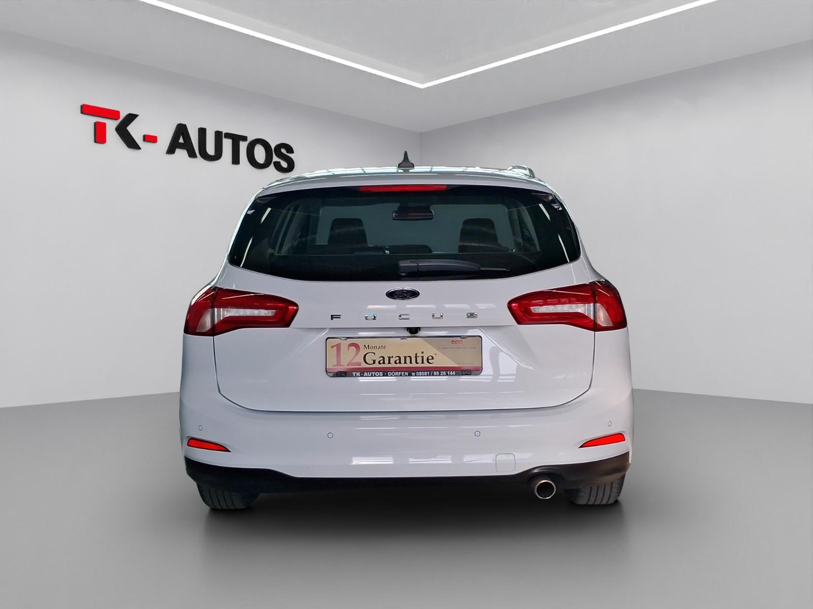 Ford Focus Turnier 2.0 Titanium,Navi,LED,Tempo,Kamera