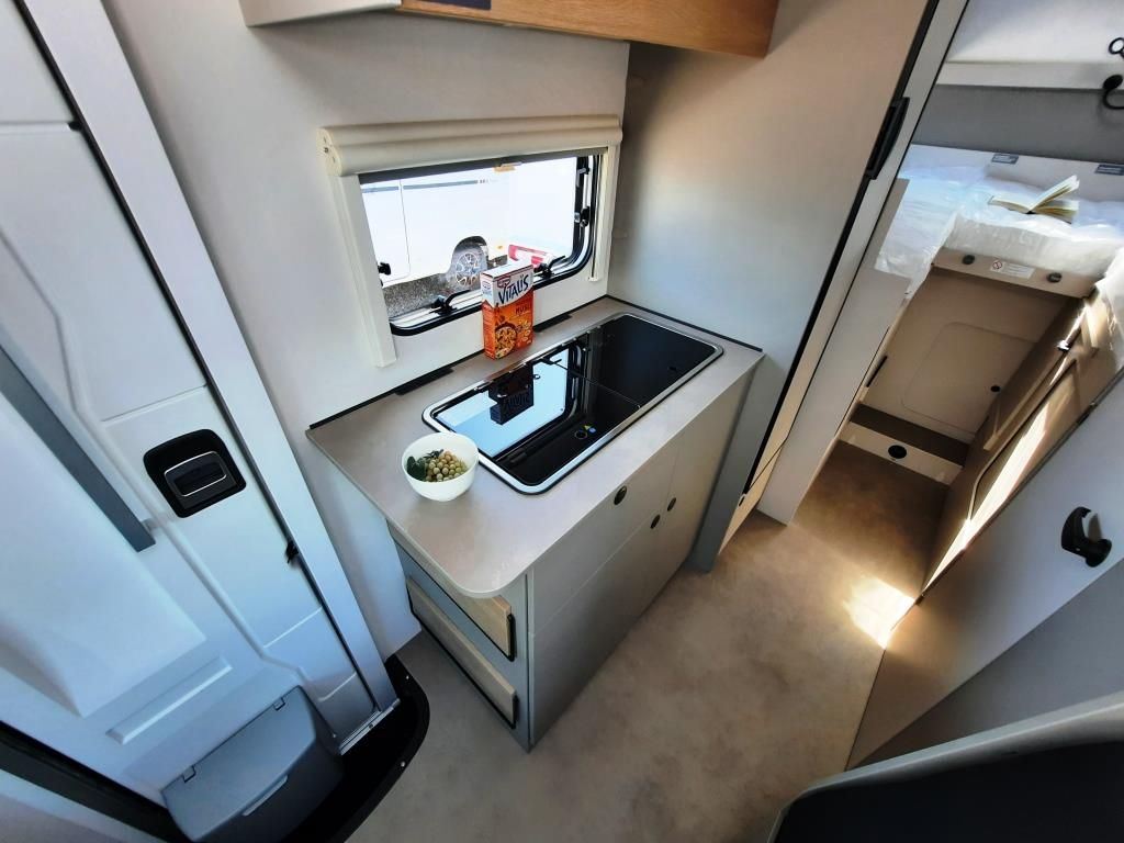Fahrzeugabbildung LMC Tracer V 670 Verfüg./Sparen Sie 8.581,- €