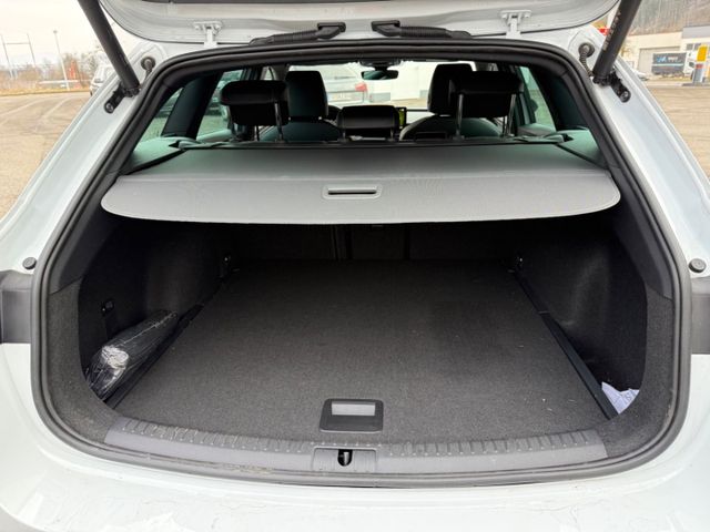 Leon Sportstourer 1.5TSI DSG *NAVI+LED+AHK+BEATS