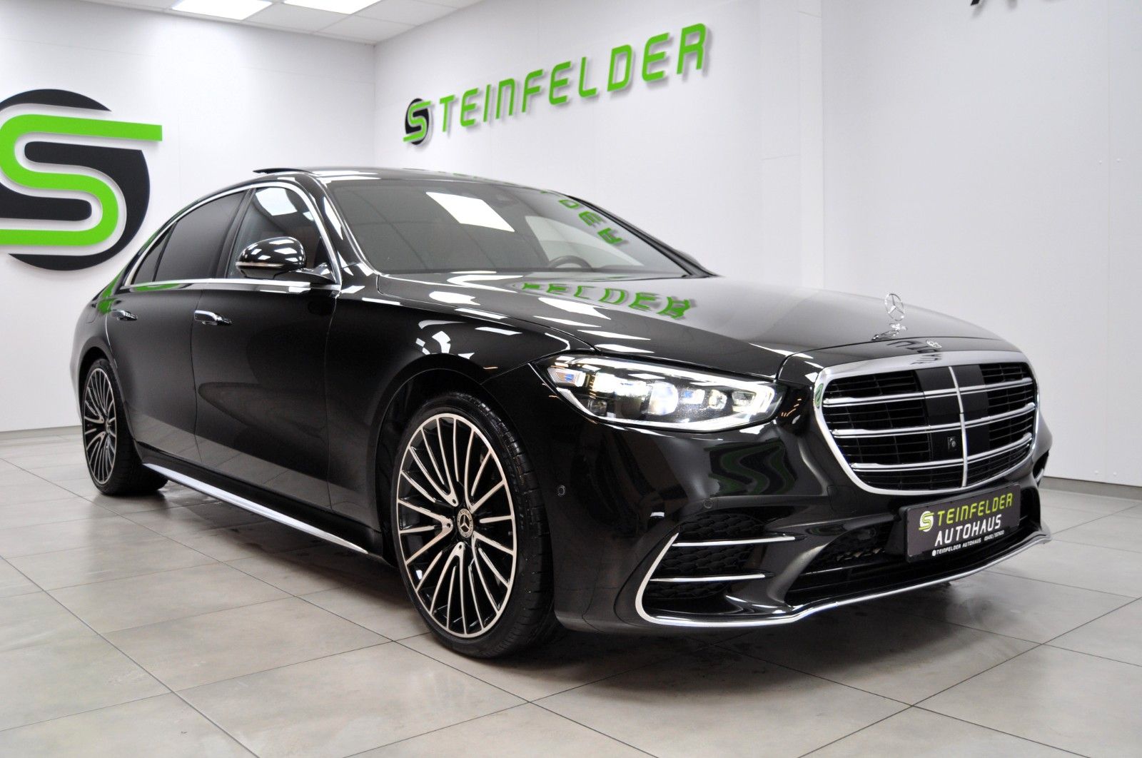 MERCEDES-BENZ S 400 d 4Matic L / AMG / DIG.LIGHT / PANORAMA