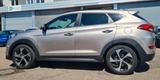 Hyundai Tucson Premium 4WD Navi/Leder/Xenon/PDC/Panodach - Hyundai TUCSON Gebrauchtwagen in Stuttgart