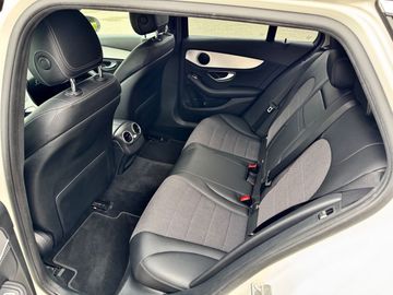 Mercedes C 250 - 11