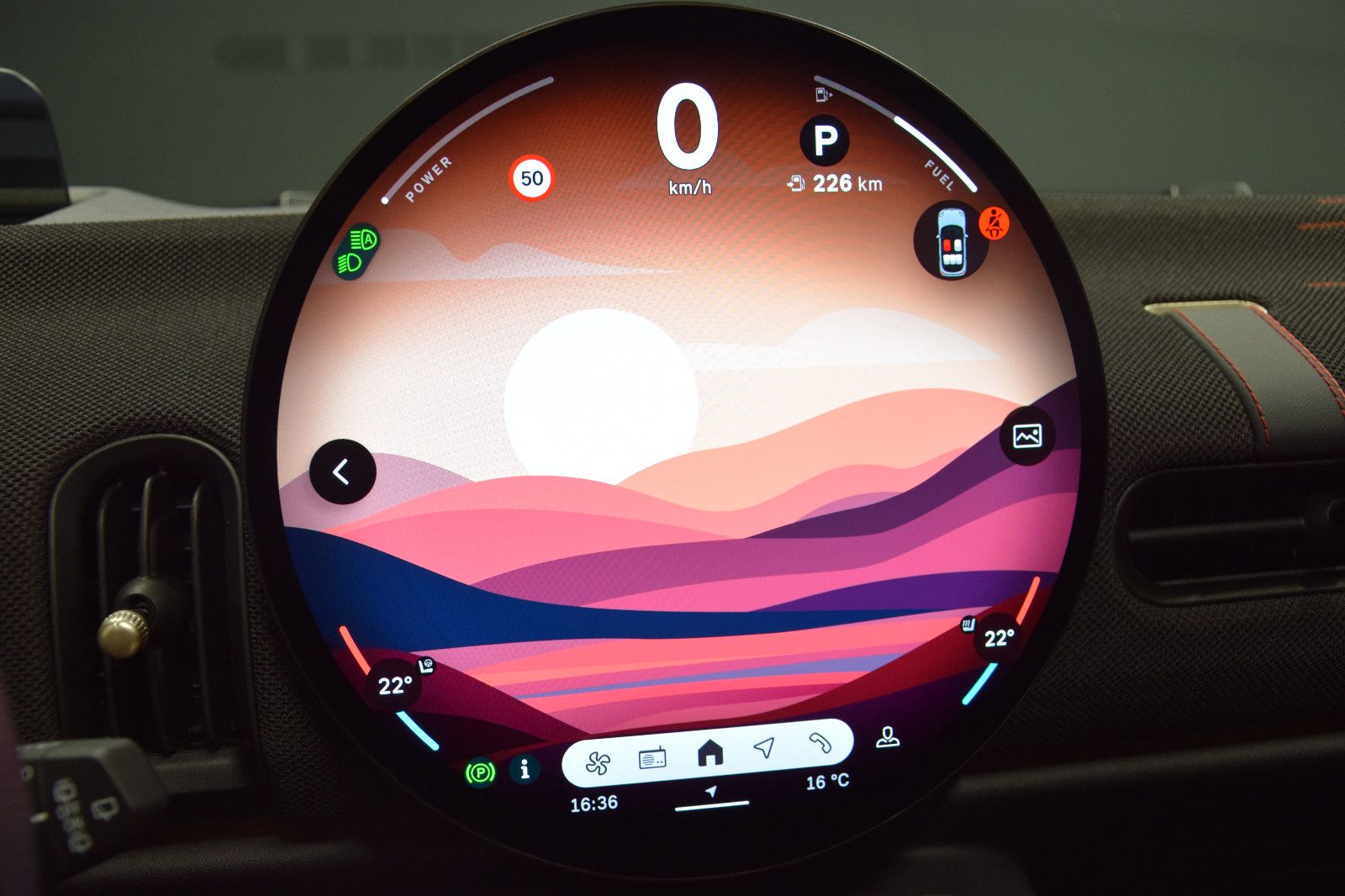 Fahrzeugabbildung MINI Cooper C John 5-Trg. Cooper Works Trim HuD Pano