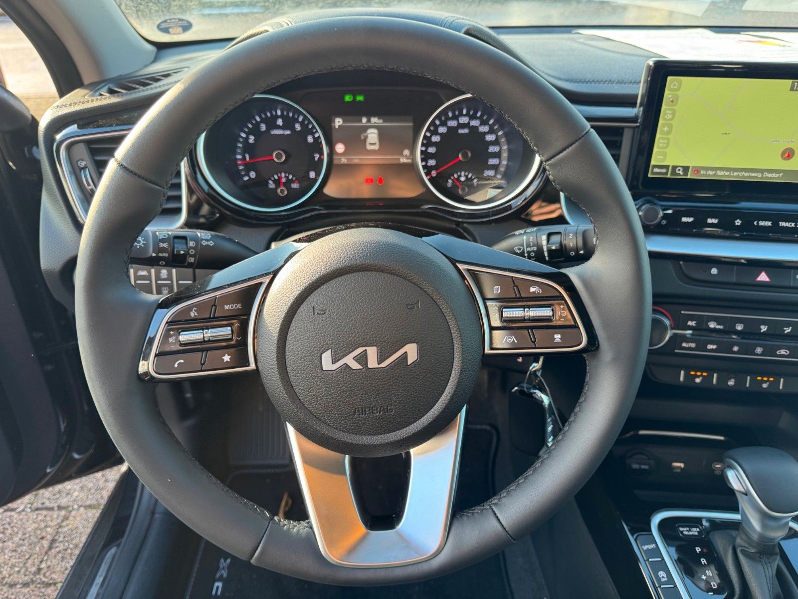 Fahrzeugabbildung Kia XCeed Vision Rückfahrkamera LED Klimaauto