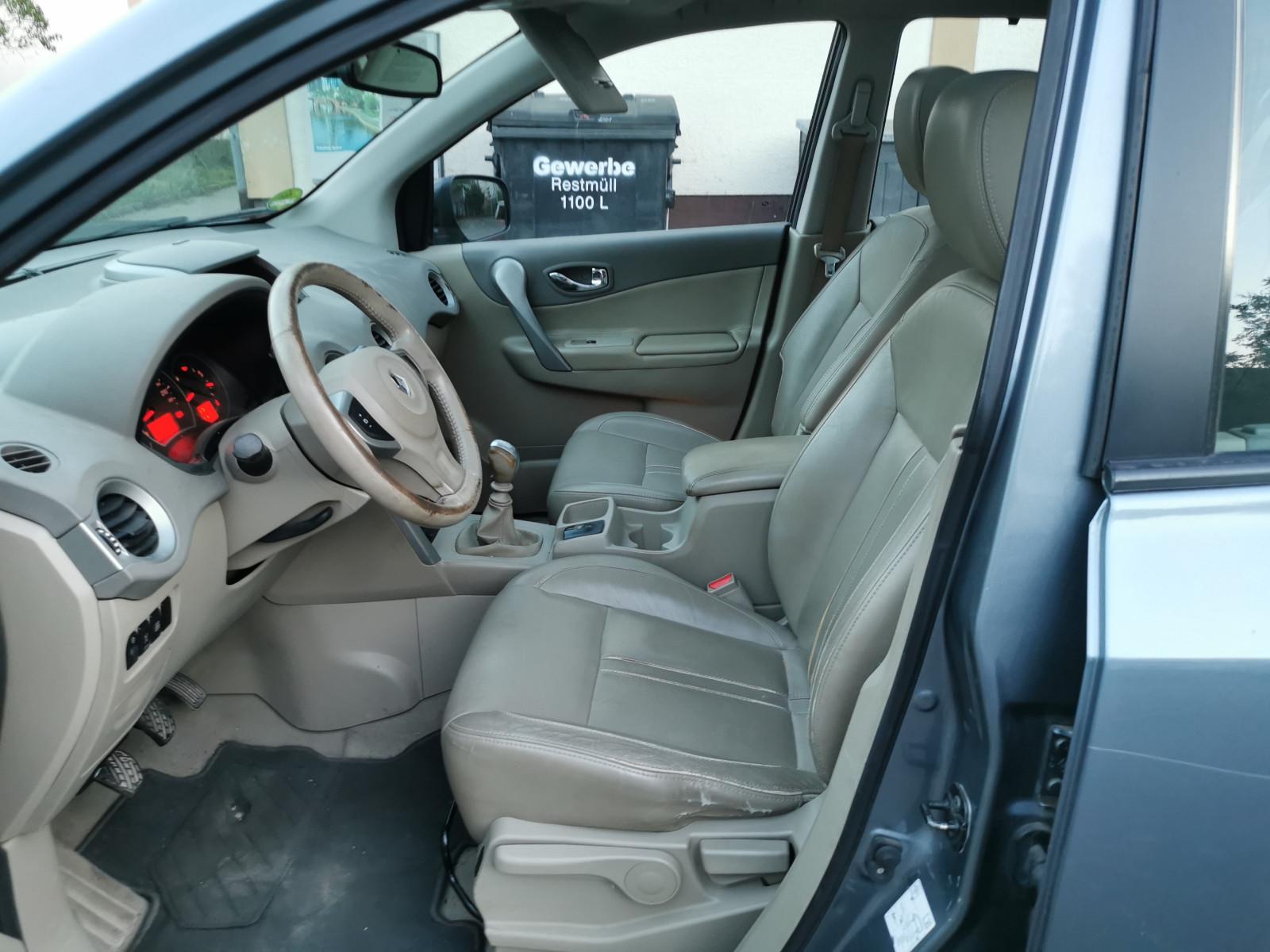 Renault Koleos 2009 — photo 11