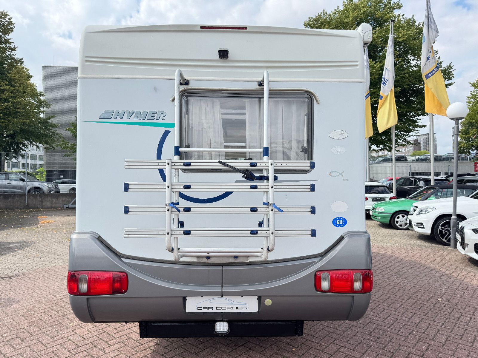 Fahrzeugabbildung HYMER / ERIBA / HYMERCAR B 574 MF HUBBETT SAT TV KLIMA KAMERA MARKISE 1H