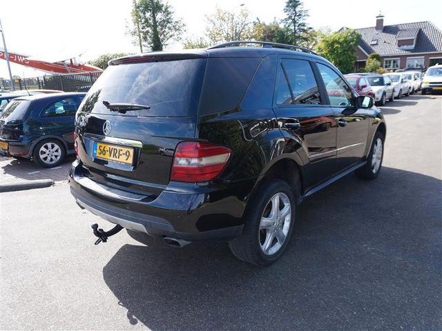 Mercedes-Benz ML 320 ML -Klasse ML 320 CDI VAN