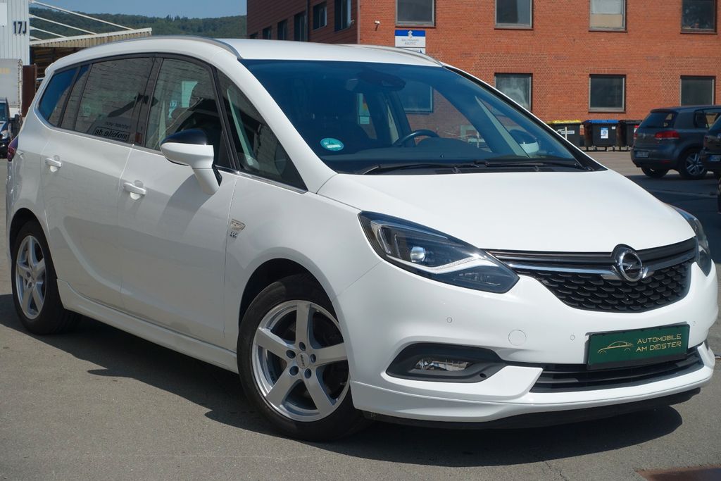 Image of Opel Zafira Tourer