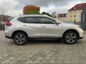 Nissan X-Trail 1.3DIG-T Tekna 158PS AUTOMATIK7SITZER