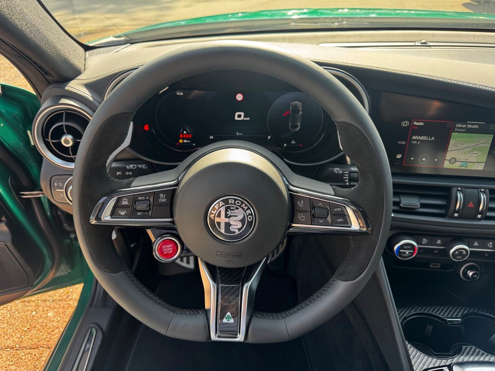Fahrzeugabbildung Alfa Romeo Giulia Quadrifoglio 520 PS MATRIX NAVI SITZHZG.