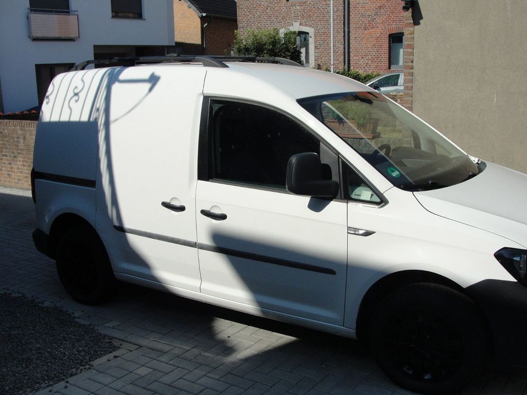 Image of Volkswagen Caddy