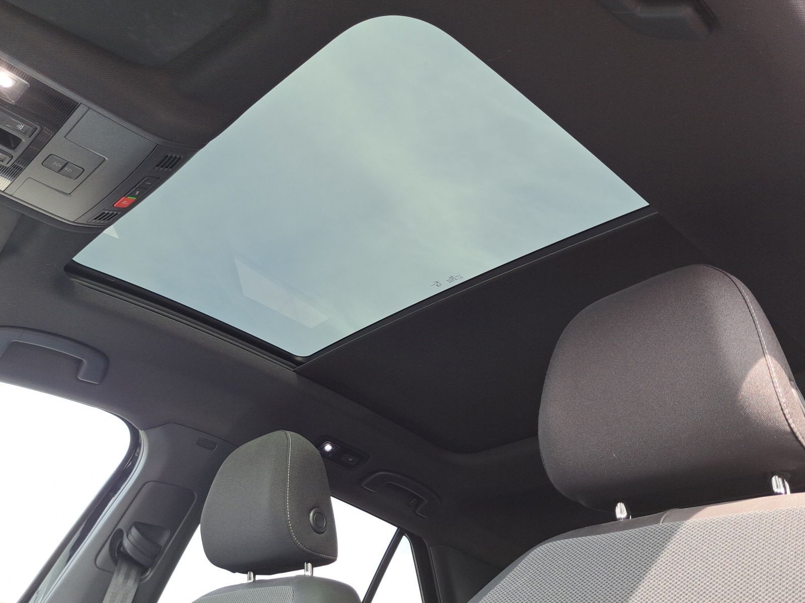 Volkswagen T-Roc - Bild 22