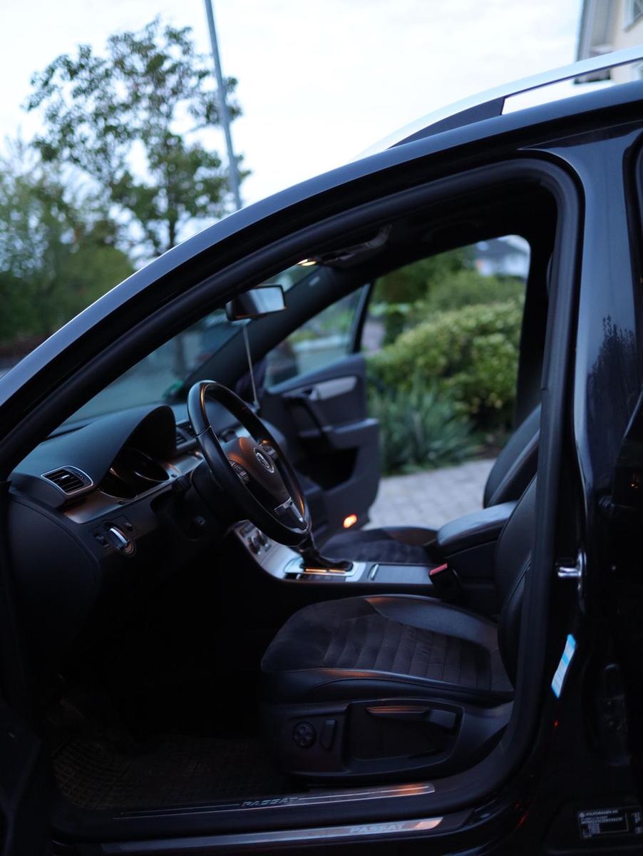 Volkswagen Passat 2012 — photo 6