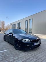 BMW M5 M5 - BMW M5: 5