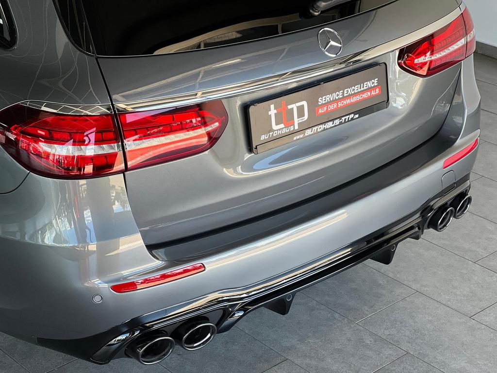 Mercedes-Benz E 53 AMG