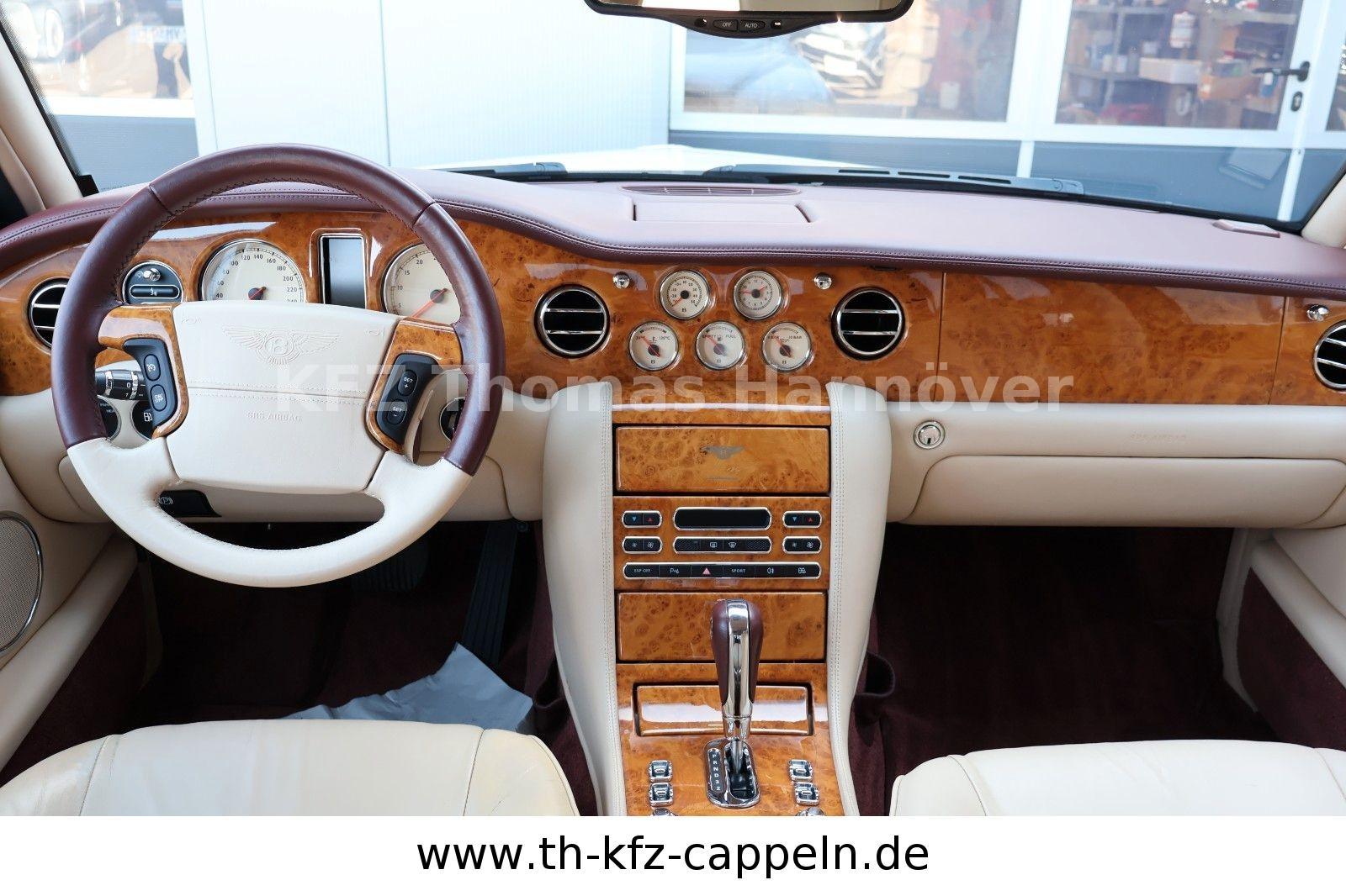 Car Image 33