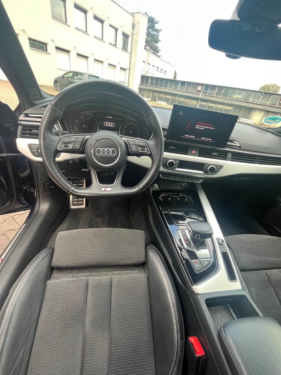 Audi A4 30 TDI S tronic 2x S-Line Blackedition Avant 