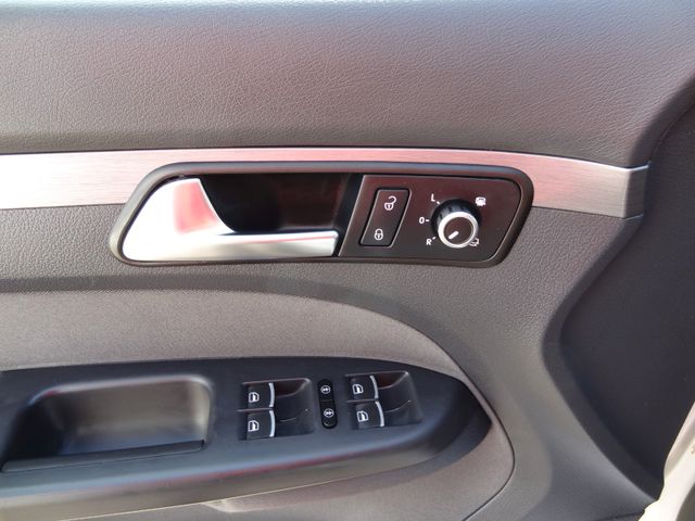 Fahrzeugabbildung Volkswagen CrossTouran/2.Hd/AHK/SitzH/140PS/PDC/Bi-Xenon/