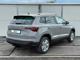 Skoda 150PS DSG TOP & Selection ACC NAVI KAMERA AHK - : Grau, Geländewagen