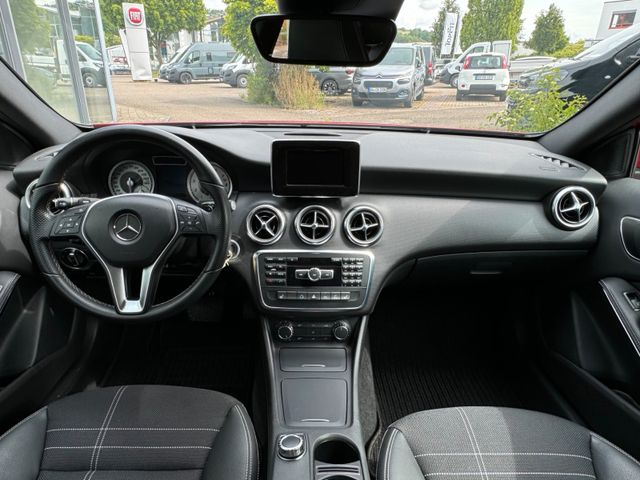 MERCEDES-BENZ A 200 BlueEfficiency