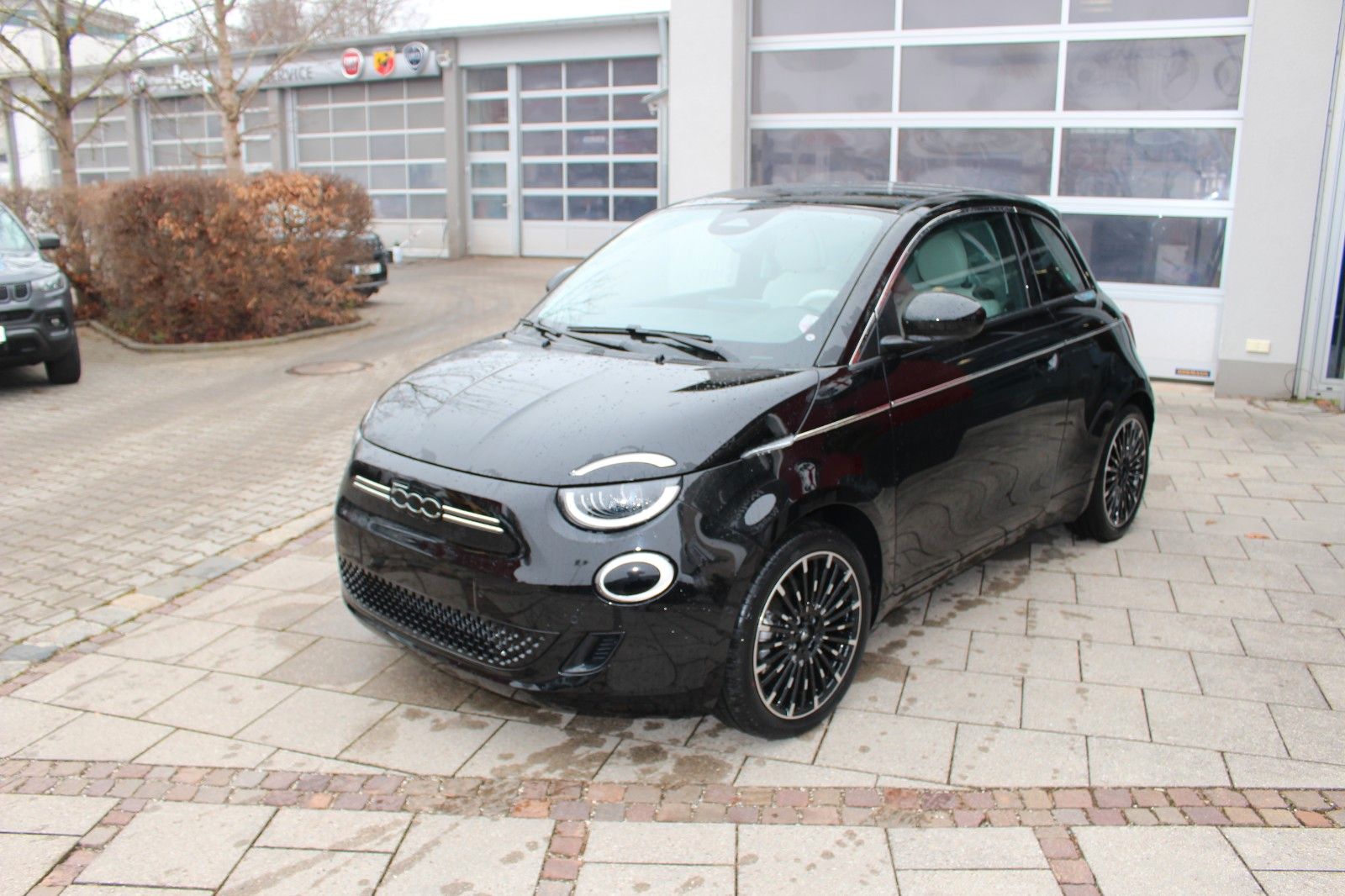 Fiat 500e - Bild 1