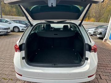 Bild 7 Skoda Octavia Combi 1st Edition*LEDER*MATRIX*StHz*SzHz