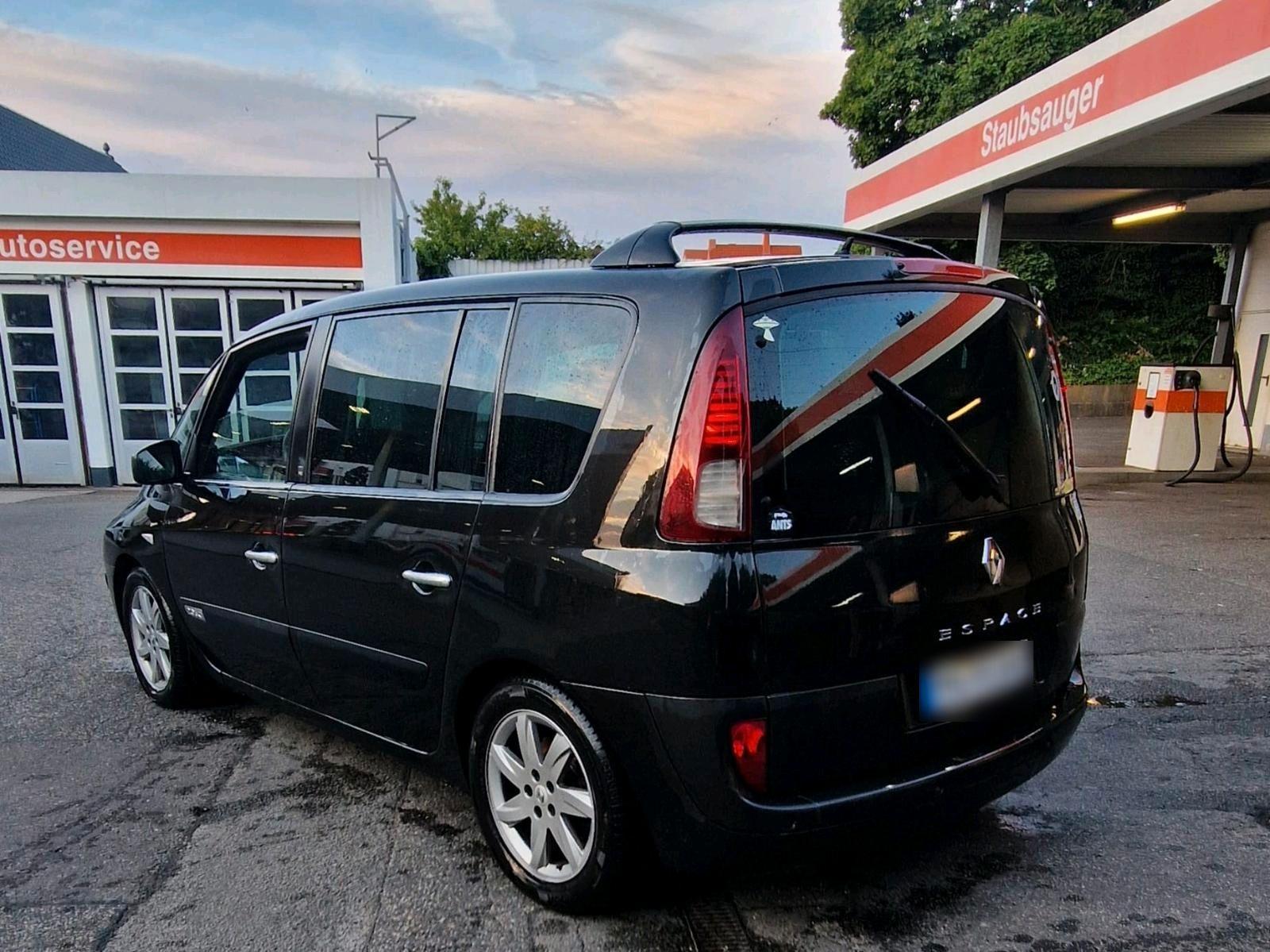 Renault Espace 2011 — interior