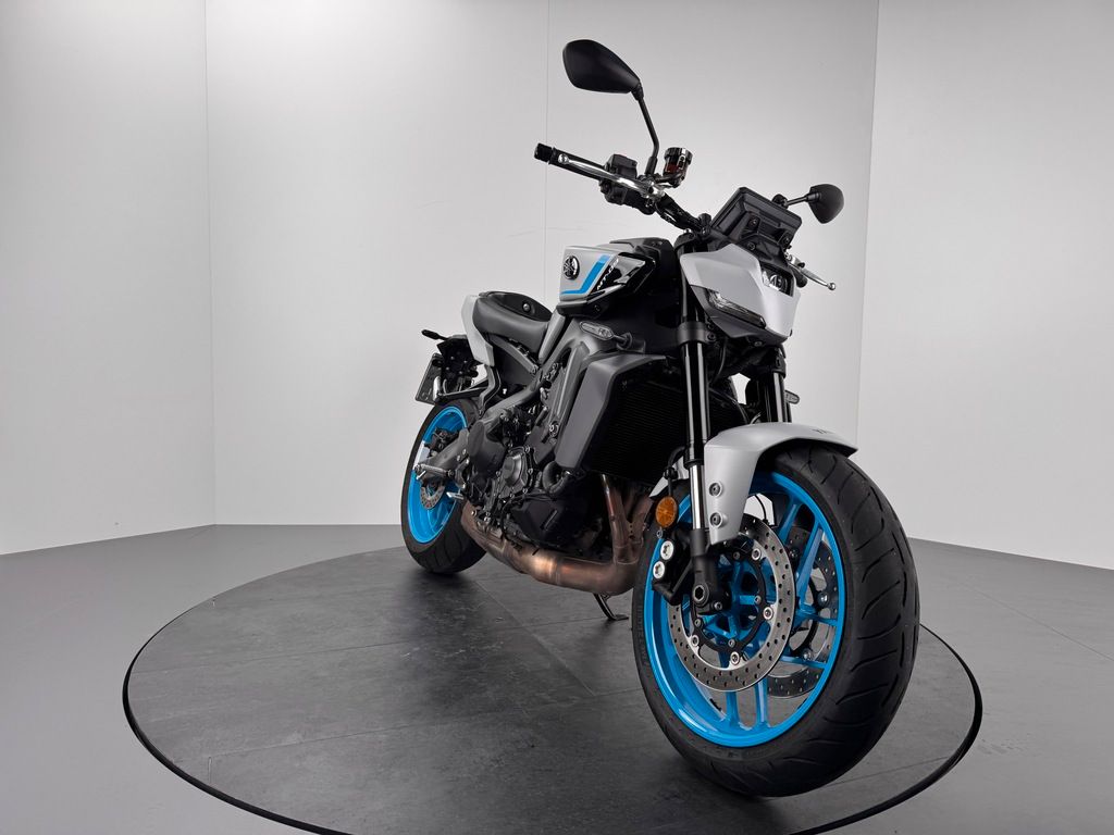 Fahrzeugabbildung Yamaha MT-09 *TOP-ZUSTAND *SERVICE NEU