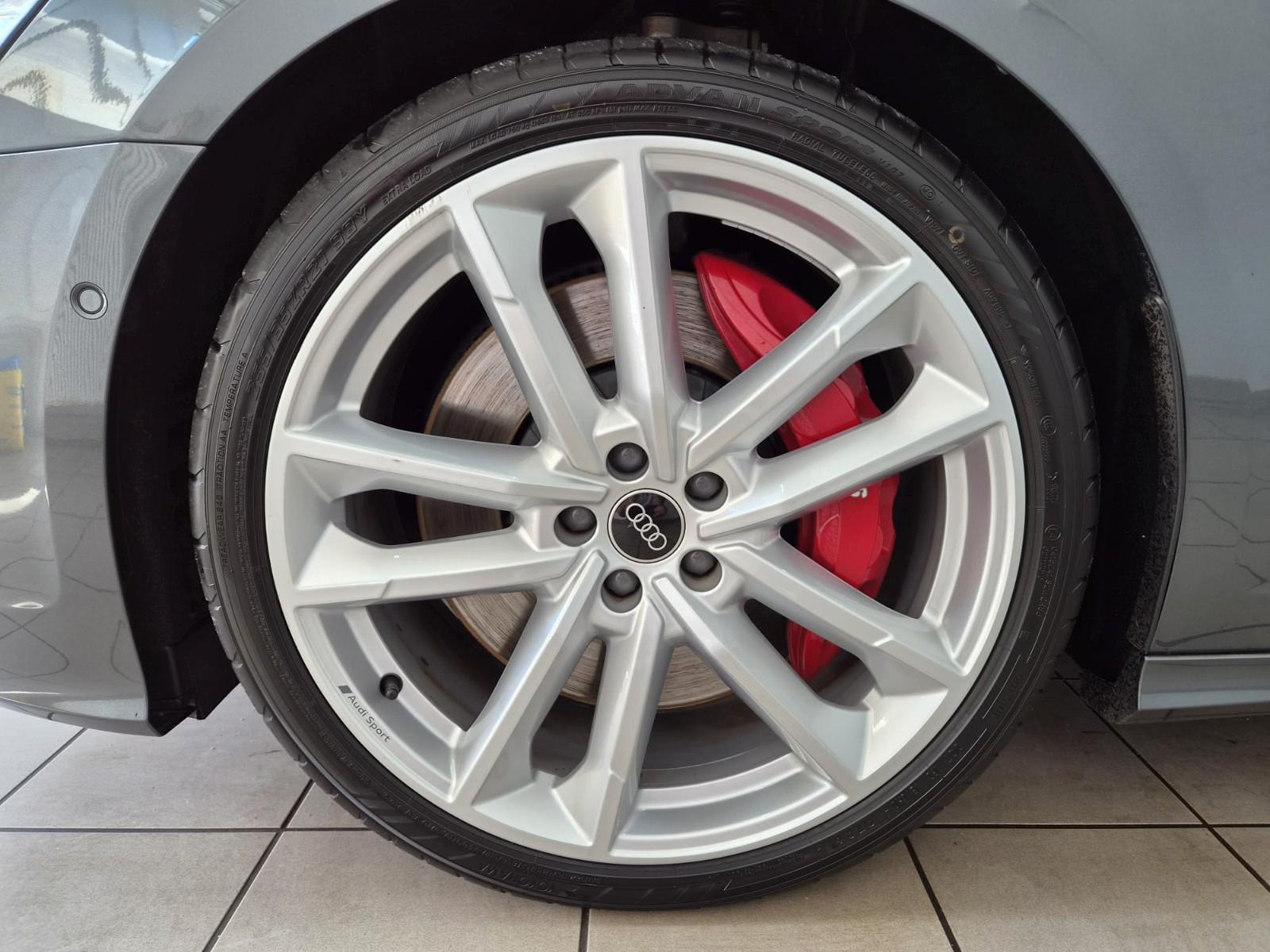 Audi S6 Avant 3.0 TDI qu Matrix Luft HuD Sthzg B&O 21