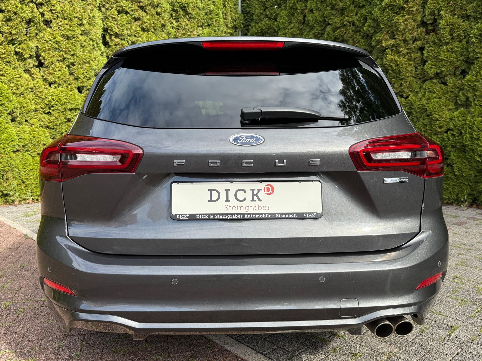 Fahrzeugabbildung Ford Focus 1.0EB ST-Line MATRIX+NAV+WINTER+CARP+SYNC4