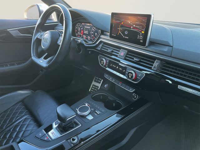 Audi S4 Avant 3.0 TFSI quattro+HUD+Pano+ACC+AHK+1.Han