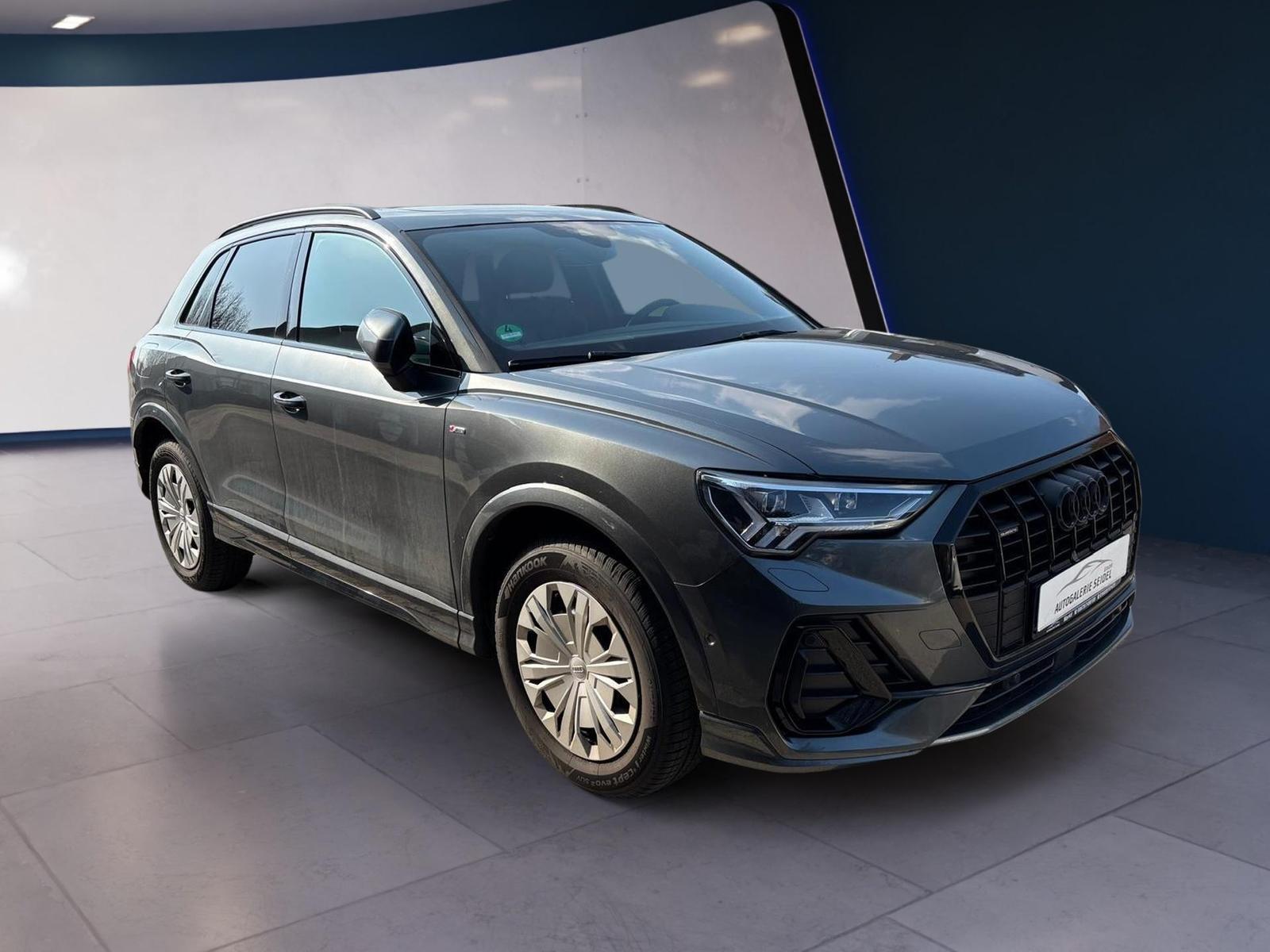 Audi Q3 40 2.0 TFSI quattro S line 140 kW (190 PS)...