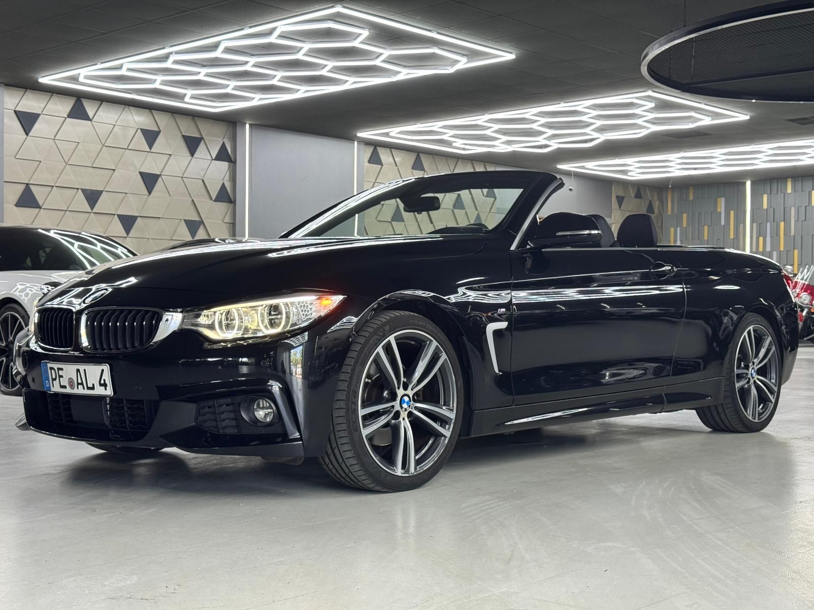BMW BMW 425 d Cabrio M-Paket Sport LEDER/NAVI/SHZ/AHK