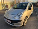 Nissan Pixo 1.0l New Condition!! 9600km!! - silberne Nissan Pixo
