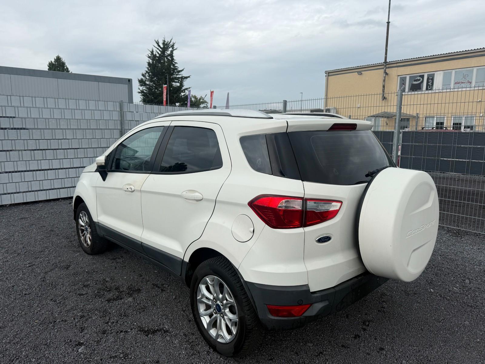 Ford EcoSport 2015 — photo 5