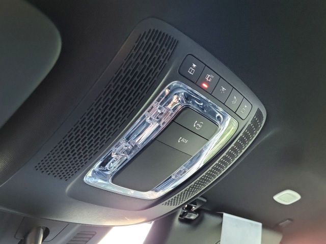 B 180 Progressive Aut. Navi SHZ B 180 (247.084)