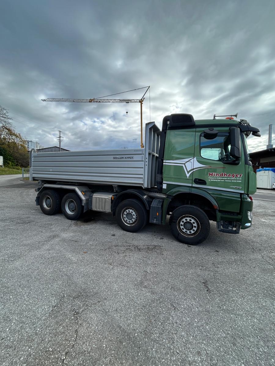 Mercedes-Benz Arocs 4152 8x4 BB  Meiller Special Kipper